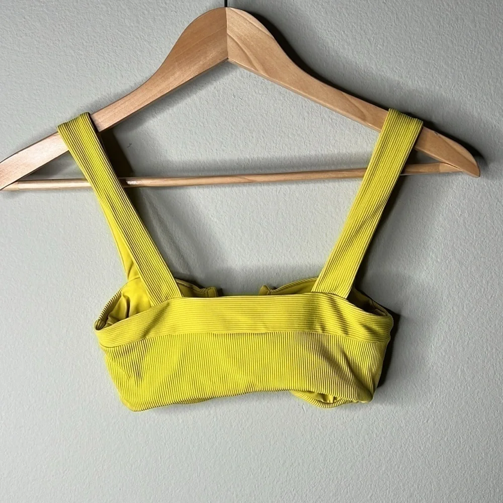 L*SPACE Lee Lee Ribbed Bikini Top in Apple Green Size XS NWOT!